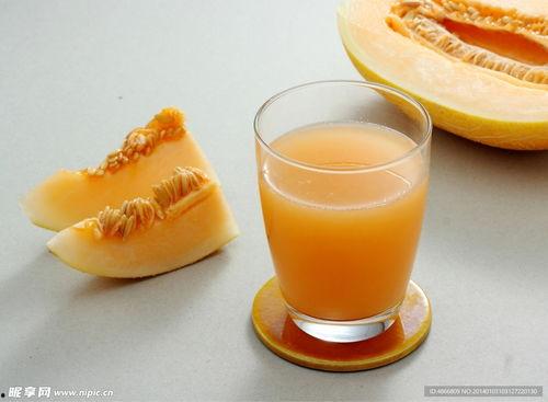 长期吃哈密瓜打嗝,揭秘长期食用背后的健康谜团