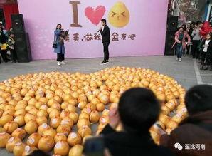 室友吃瓜表白,校园爱情故事悄然上演